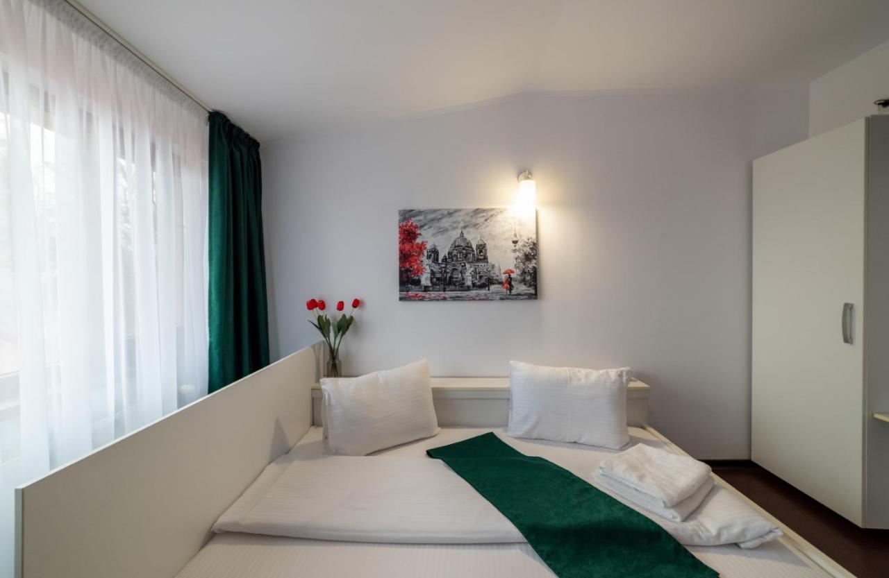 Escala Rooms Ghimbav Eksteriør billede