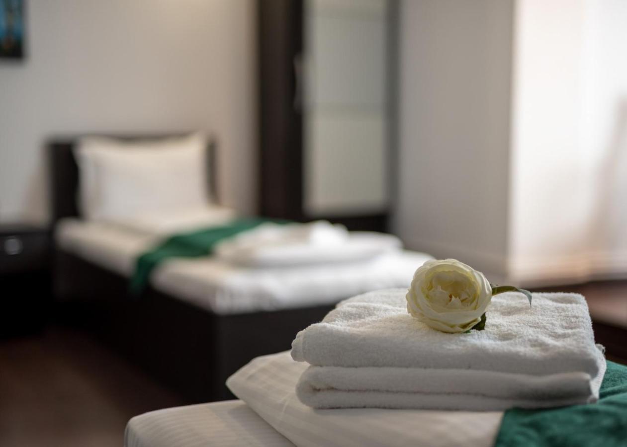 Escala Rooms Ghimbav Eksteriør billede